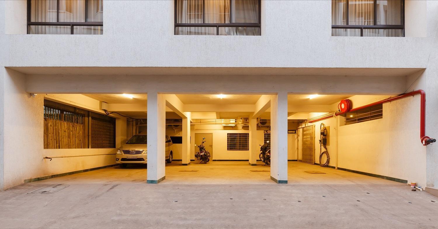 Hotel Classic Mid Town, Kolhapur Dış mekan fotoğraf
