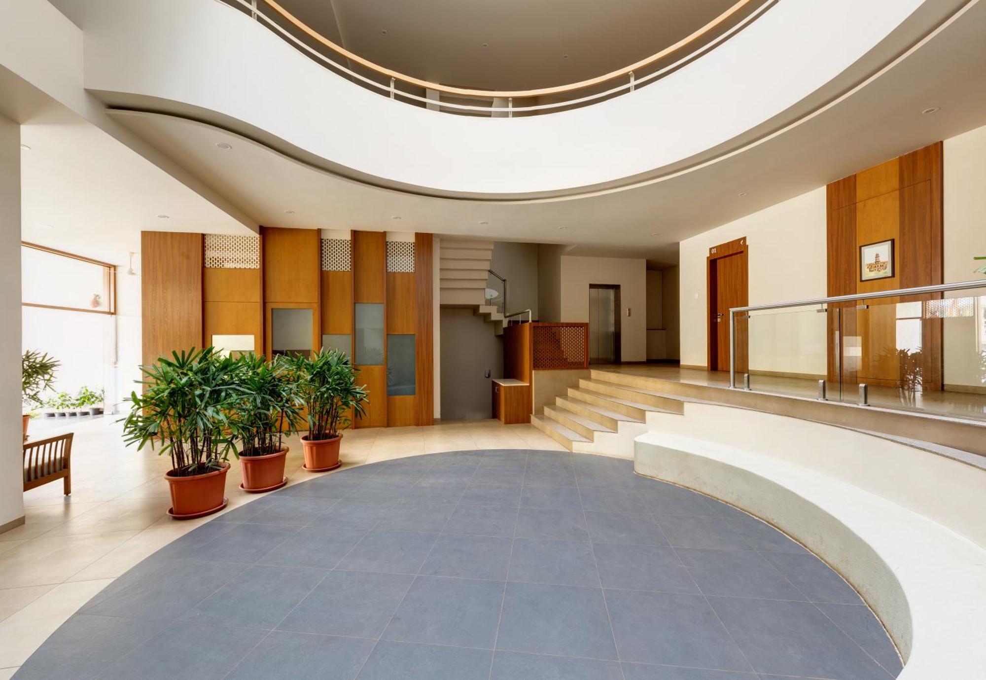 Hotel Classic Mid Town, Kolhapur Dış mekan fotoğraf
